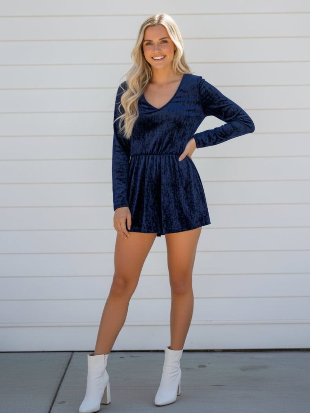 LA Hearts Blue Velour Shorts Romper, EUC